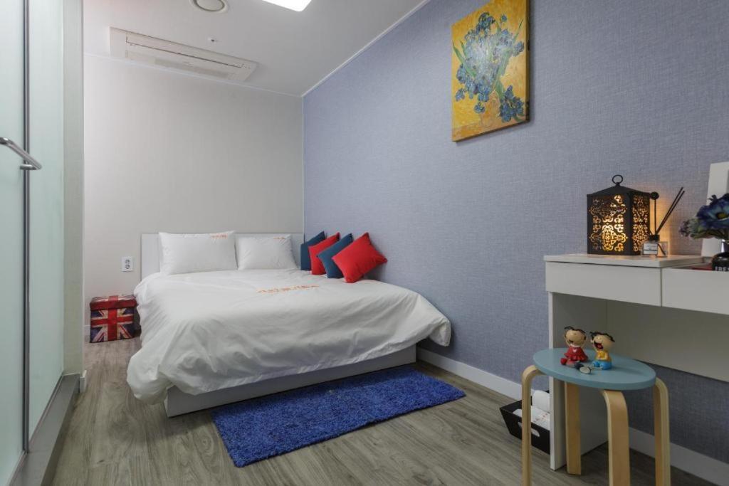 Myeongdong Sunshine Guesthouse Seoul Bagian luar foto